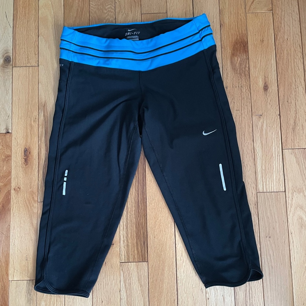 Nike Dri Fit 3/4 Leggings Black Sz Medium